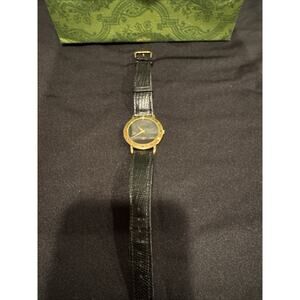 Gucci 3001M Vintage Watch 33cm Quartz With COA